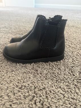 Girls Black Chelsea Boots